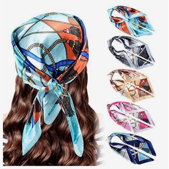 Royal Blue Satin Square - Picture 2 of 4